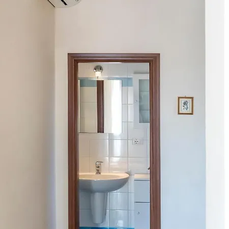 P009 - Porto Recanati, Trilocale A 600mt Dal Mare